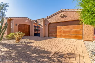 3813 N Foothills Club Avenue, Tucson, AZ 85750 - Photo 2