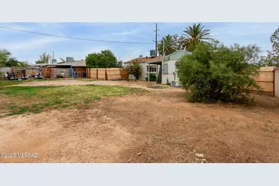 418 E Roger Road, Tucson, AZ 85705 - Photo 20