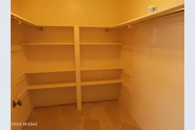 152 E La Pera, Green Valley, AZ 85614 - Photo 18