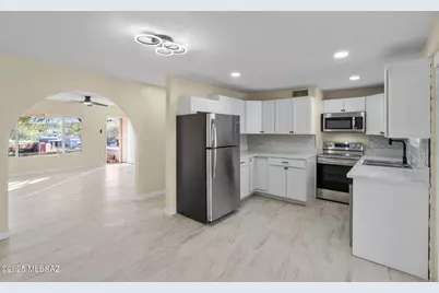 1852 W Caravelle Road, Tucson, AZ 85713 - Photo 14