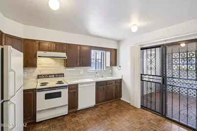 4331 E Hampton Circle, Tucson, AZ 85712 - Photo 6