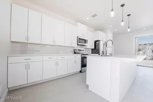 278 Circulo Cerro, Rio Rico, AZ 85648 - Photo 4