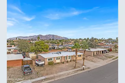 3520 W Northstar Drive, Tucson, AZ 85741 - Photo 2