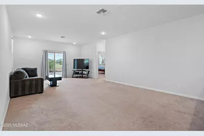 21900 E Thunderhead Drive, Red Rock, AZ 85145 - Photo 12