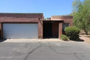 295 E Root Way, Tucson, AZ 85705 - Photo 1