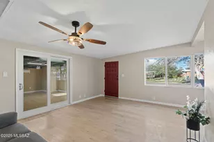634 S Kellond Pl, Tucson, AZ 85710 - Photo 4
