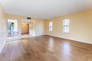 730 W Camino Iturbide, Green Valley, AZ 85622 - Photo 8