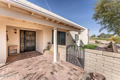 730 W Camino Iturbide, Green Valley, AZ 85622 - Photo 4
