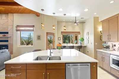 11200 E Camino Del Sahuaro, Tucson, AZ 85749 - Photo 14