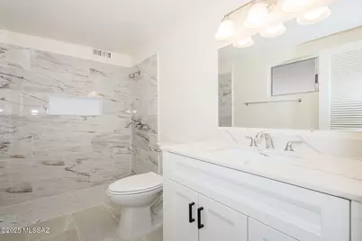 1241 N Camino Seco, Tucson, AZ 85715 - Photo 12