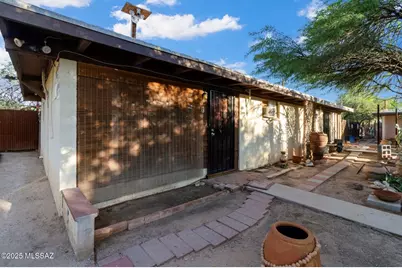 109 E Navajo Road #7, Tucson, AZ 85705 - Photo 16