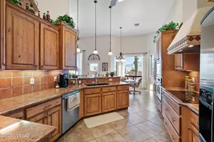 859 S Paseo De La Lira, Green Valley, AZ 85614 - Photo 12