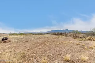 3959 W Calle Siete, Green Valley, AZ 85622 - Photo 4