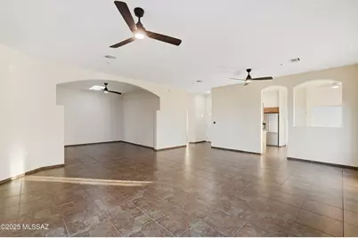 2379 S Orchard View Drive, Green Valley, AZ 85614 - Photo 4
