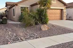 290 W Calle Del Estribo, Sahuarita, AZ 85629 - Photo 2