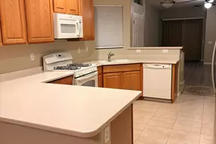 290 W Calle Del Estribo, Sahuarita, AZ 85629 - Photo 8