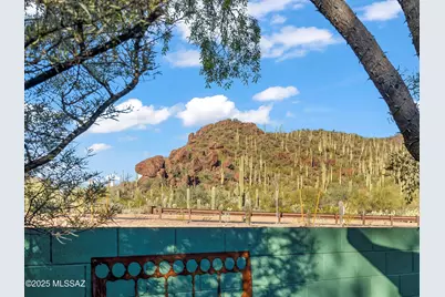 9259 N Whispering Shadows Way, Tucson, AZ 85743 - Photo 32