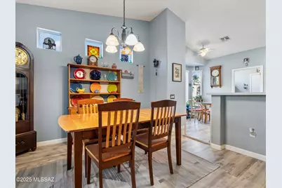 9259 N Whispering Shadows Way, Tucson, AZ 85743 - Photo 16