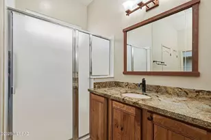 1890 W Acacia Bluffs Dr, Green Valley, AZ 85622 - Photo 18