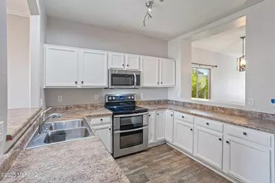 11380 W Burning Sage Street, Marana, AZ 85653 - Photo 10