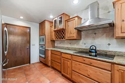 901 W Calle De Julio, Green Valley, AZ 85614 - Photo 18