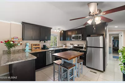 16880 S Country Club Road, Sahuarita, AZ 85629 - Photo 12