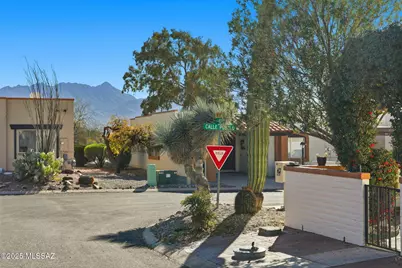 1407 Placita Apache, Green Valley, AZ 85622 - Photo 10