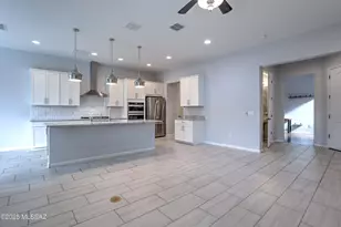 13213 Chiracahua Peak Dr, Oro Valley, AZ 85755 - Photo 6