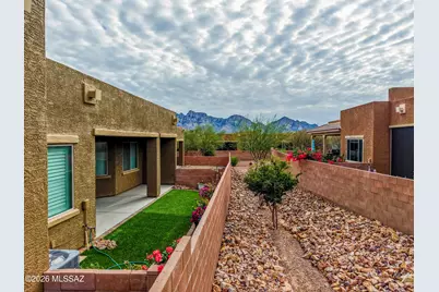 13213 Chiracahua Peak Drive, Oro Valley, AZ 85755 - Photo 40
