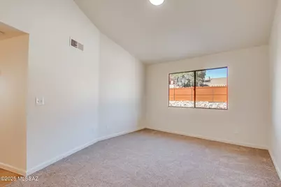 9949 E Skyward Way, Tucson, AZ 85730 - Photo 14
