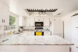 2271 Orchid Dr, Sierra Vista, AZ 85635 - Photo 10