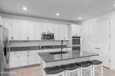 8166 S Soltero Mine Drive, Tucson, AZ 85747 - Photo 14