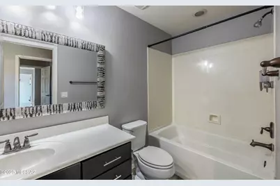 5846 S Clonmellon Avenue, Tucson, AZ 85747 - Photo 38