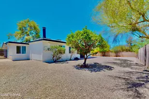 8267 E Cooper Pl, Tucson, AZ 85710 - Photo 42