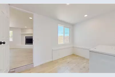 8267 E Cooper Place, Tucson, AZ 85710 - Photo 32