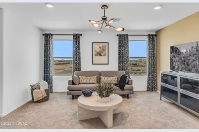 10423 W Thetford Lane, Marana, AZ 85653 - Photo 16