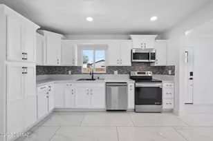 [Address not provided], Tucson, AZ 85746 - Photo 12