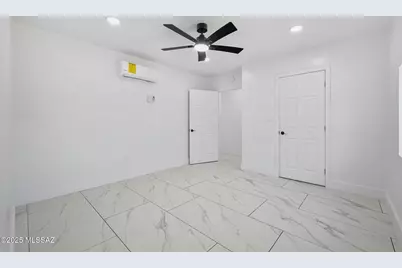 [Address not provided], Tucson, AZ 85746 - Photo 16