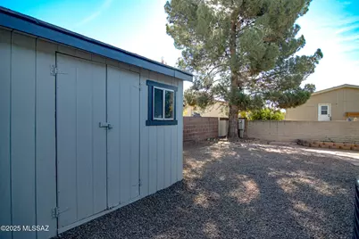 1719 W Seabrooke Drive, Tucson, AZ 85705 - Photo 22