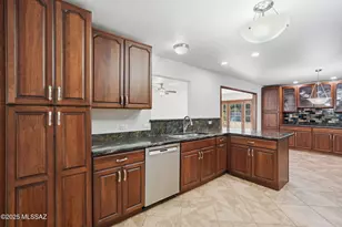 852 S Stuart Pl, Tucson, AZ 85710 - Photo 20