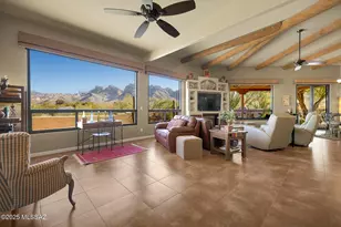 9635 N Calle El Milagro, Oro Valley, AZ 85737 - Photo 6