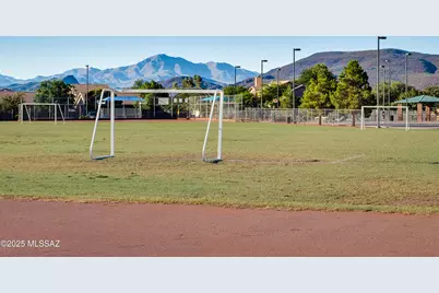 8941 N Willeta Drive, Tucson, AZ 85743 - Photo 32