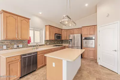 11951 N Cantata Drive, Oro Valley, AZ 85737 - Photo 8