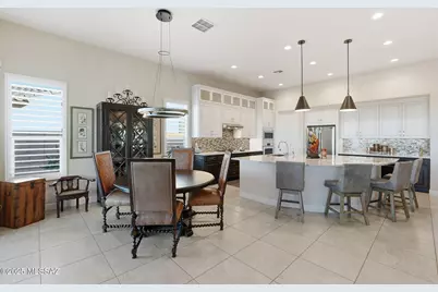 2443 E Copper Valley Way, Green Valley, AZ 85614 - Photo 18