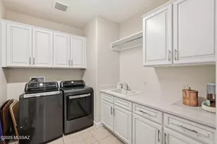 2443 E Copper Vly Wy, Green Valley, AZ 85614 - Photo 32