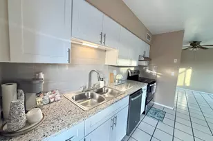 1884 W Record St, Tucson, AZ 85705 - Photo 2