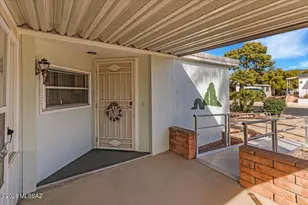 5677 W Circle Z St, Tucson, AZ 85713 - Photo 4