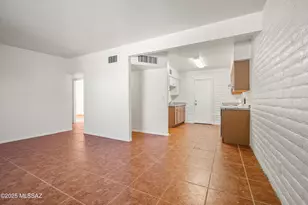 1408 N Hualpai Rd, Tucson, AZ 85745 - Photo 8