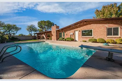 6290 E Paseo Tierra Alta, Tucson, AZ 85715 - Photo 2