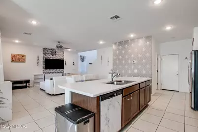 21925 E Thunderhead Drive, Red Rock, AZ 85145 - Photo 14